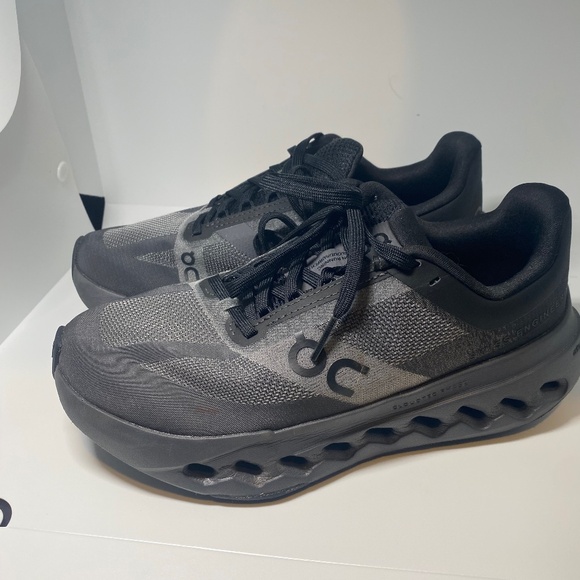 On Running Shoes - On Cloudsurfer Next Size 6W